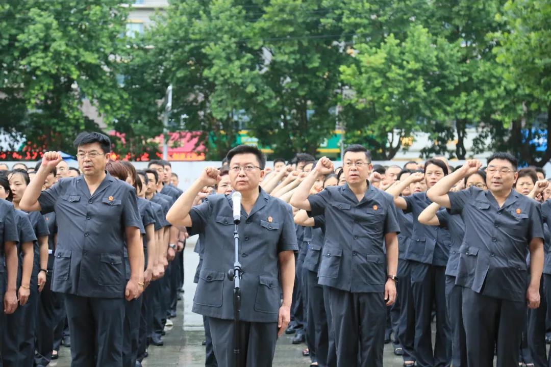 孩子提出了无理的要求，你会不会满足呢？